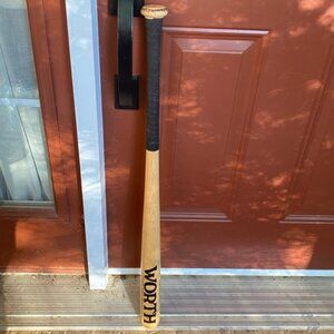 Worth 34 inch Powerstroke Official Softball Bat Wooden Model 100SB USA